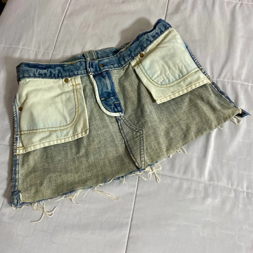 Abercrombie & Fitch Sz 4 Vintage Y2K Distressed Denim Micro Mini Skirt Raw Hem